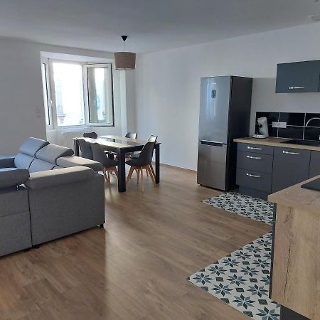 Appartement Moderne Hyper Centre Ville 4 Chambres Auray Esterno foto