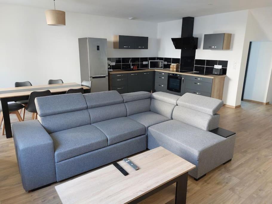 Appartement Moderne Hyper Centre Ville 4 Chambres Auray Esterno foto