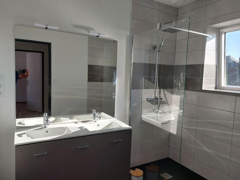 Appartement Moderne Hyper Centre Ville 4 Chambres Auray Esterno foto