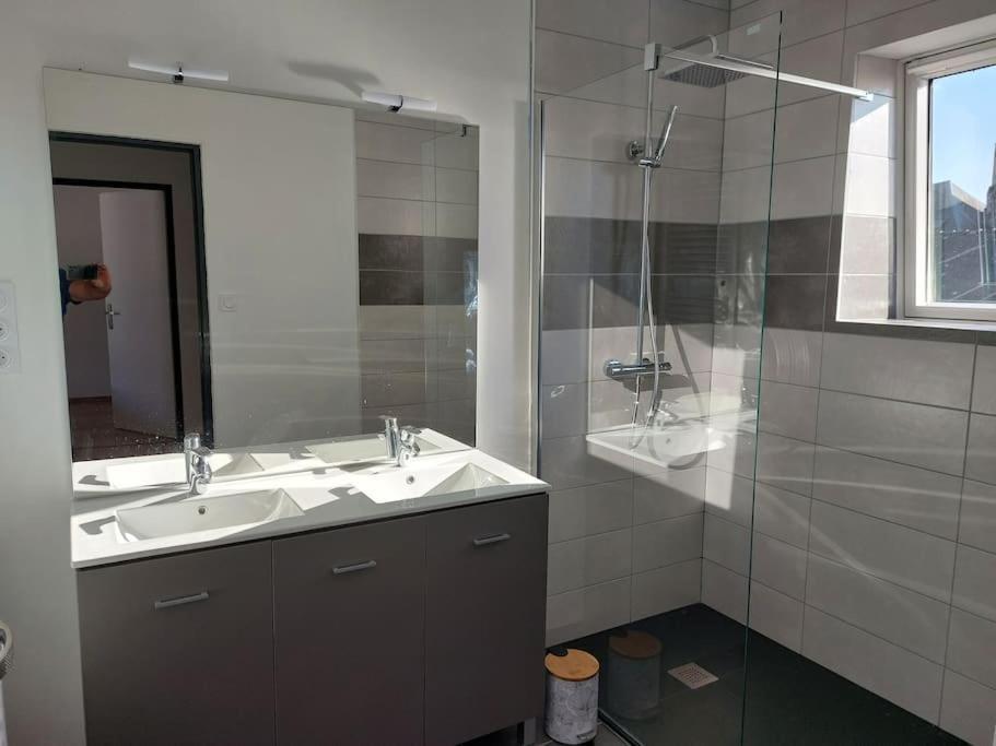 Appartement Moderne Hyper Centre Ville 4 Chambres Auray Esterno foto